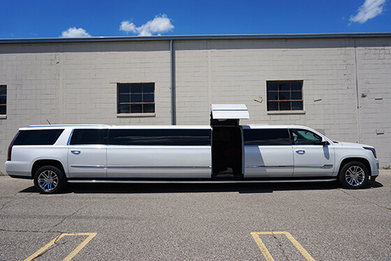 Wide limousine